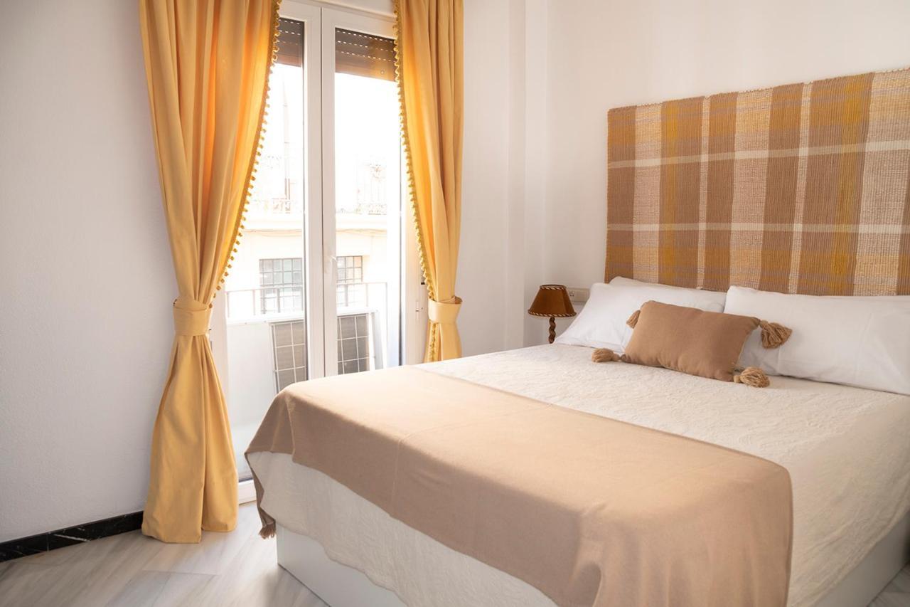 Ziba Cordoba Only Families Apartment ภายนอก รูปภาพ