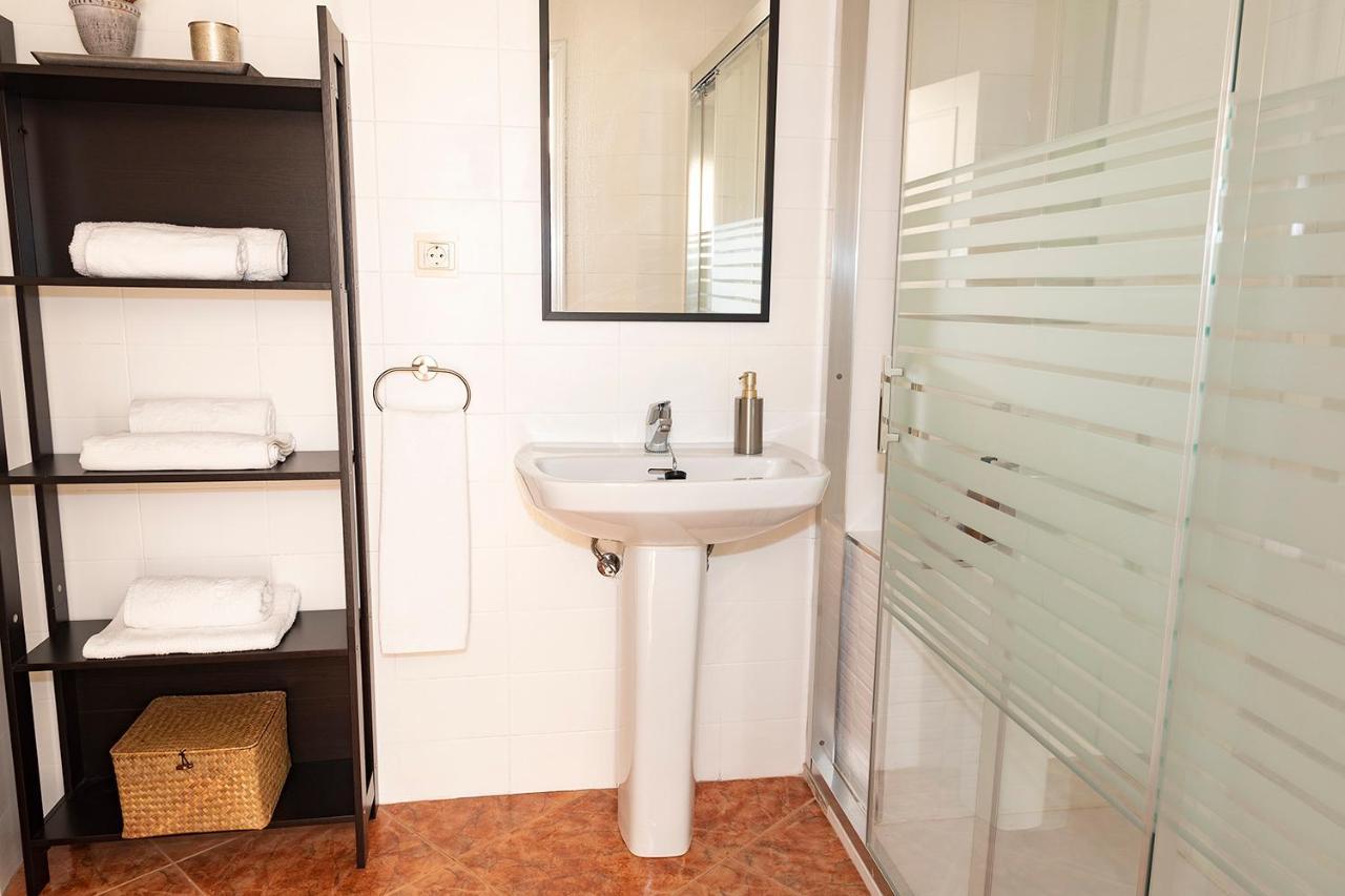 Ziba Cordoba Only Families Apartment ภายนอก รูปภาพ