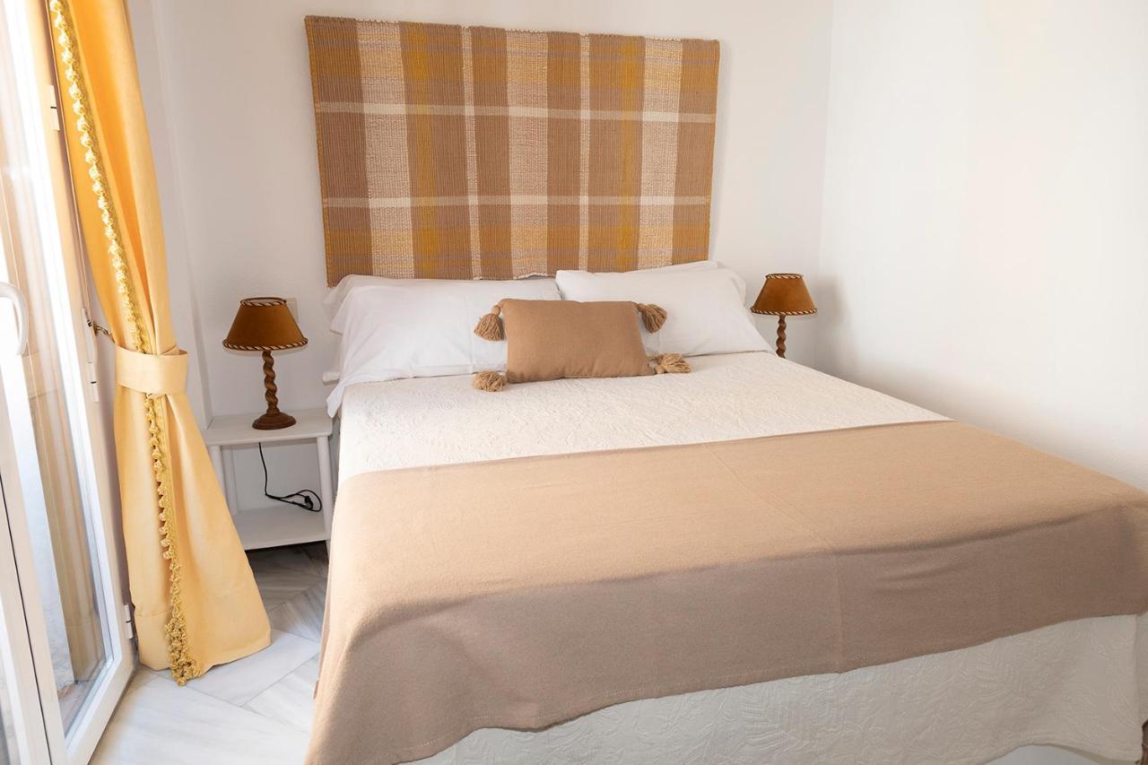 Ziba Cordoba Only Families Apartment ภายนอก รูปภาพ